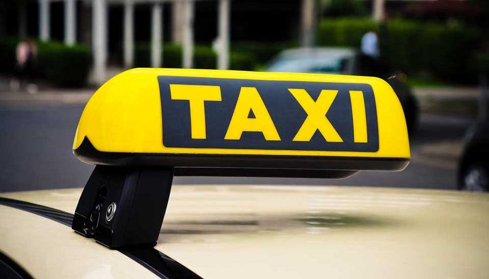 Informazioni servizio taxi per Marina di Campo